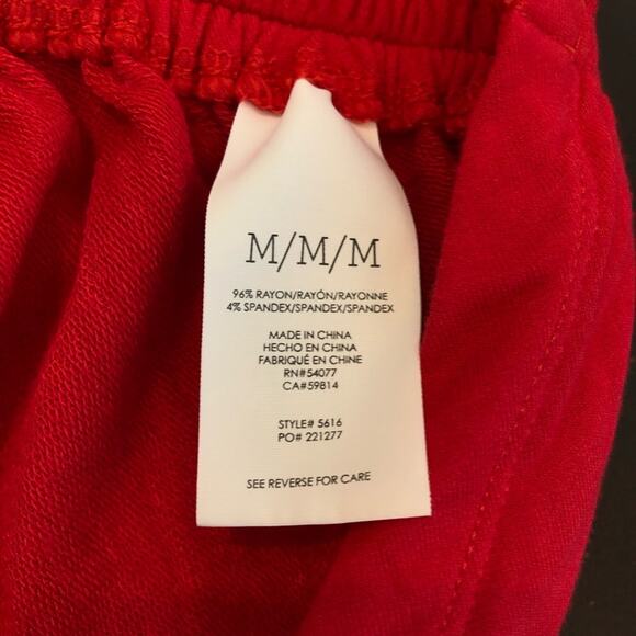 Cabi Whistle Tunic red scoop neck ruched side tunic top size Medium #5616 - Picture 11 of 16